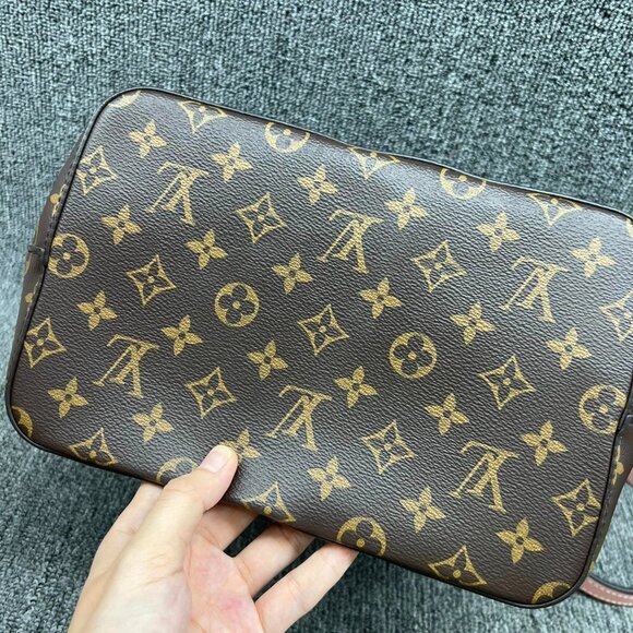 100% Authentic Louis Vuitton Neo Noe Bucket Bag - Picture 3 of 16